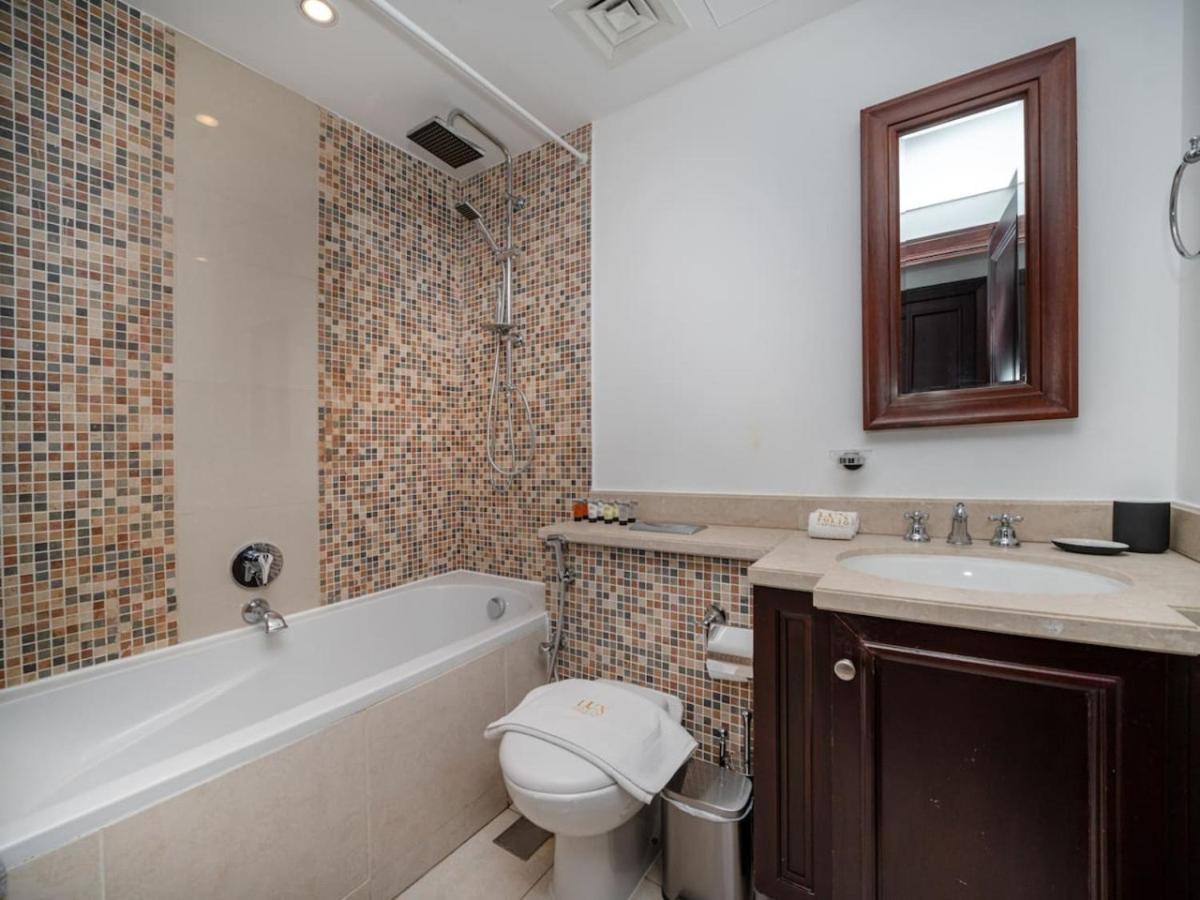 Apartment Modern Old Town 1 Bed With Garden View