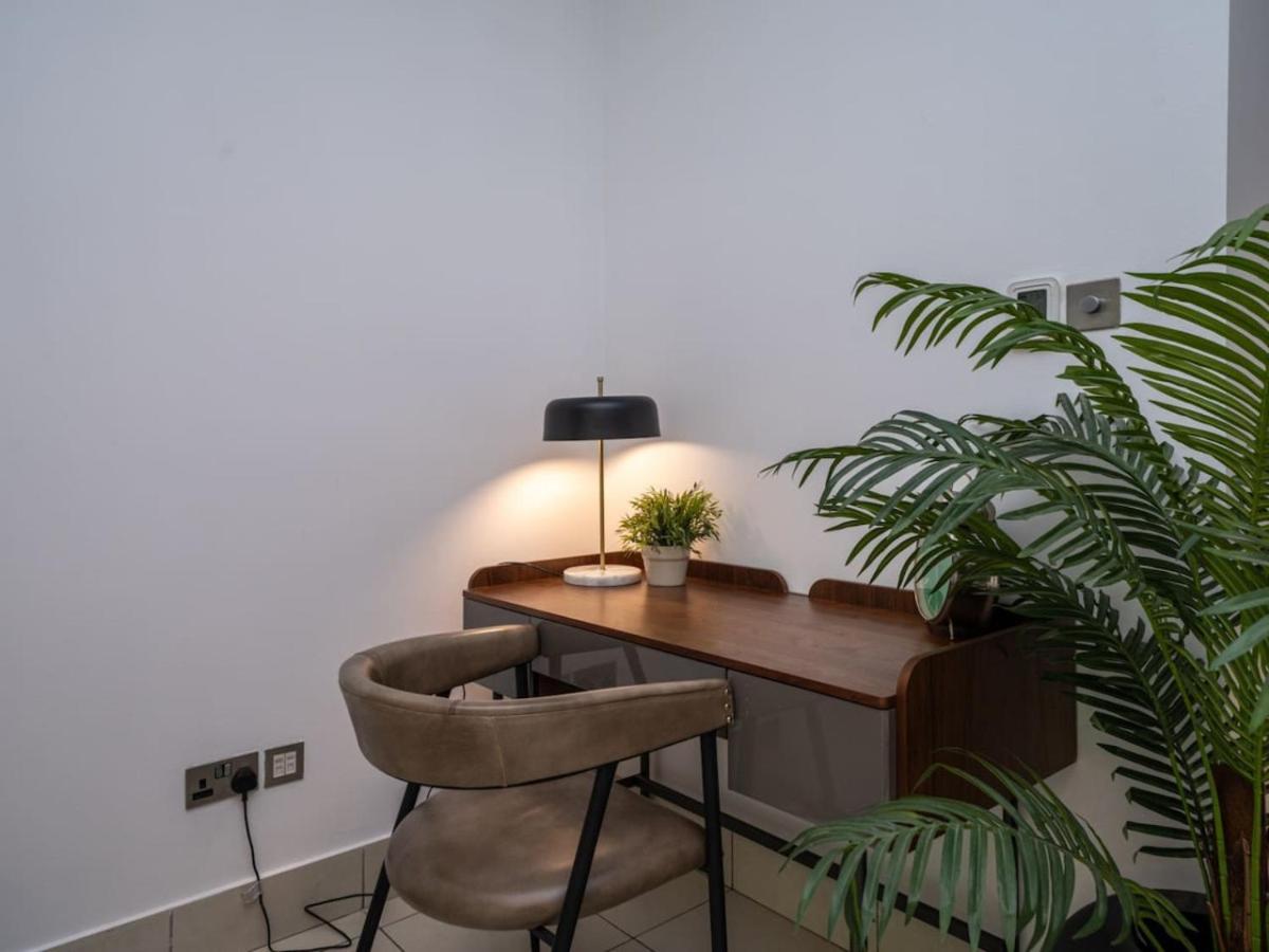 Modern Old Town 1 Bed With Garden View Apartment Dubai