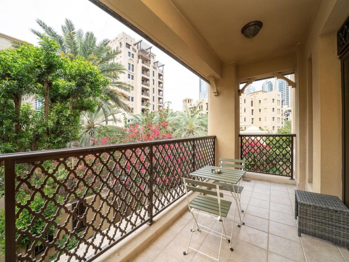 Apartment Modern Old Town 1 Bed With Garden View *